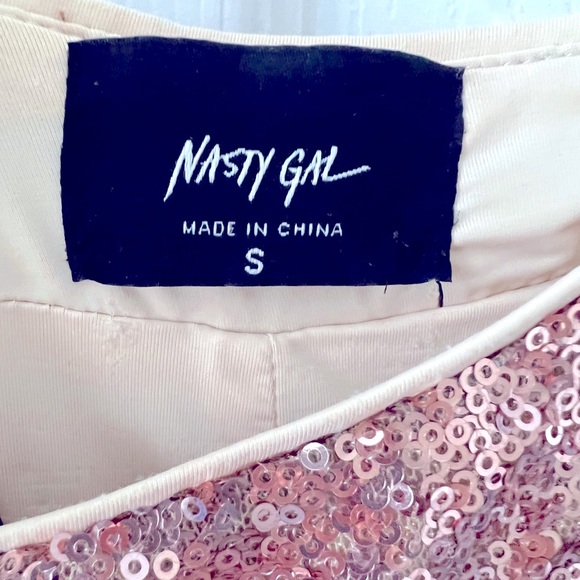Nasty Gal pink sparkle skirt size small - Picture 9 of 10
